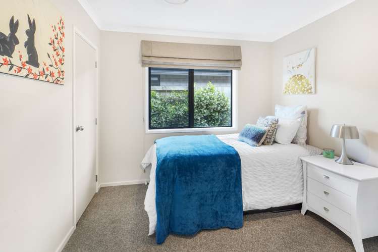 17 Chalgrove Road Huntington_14