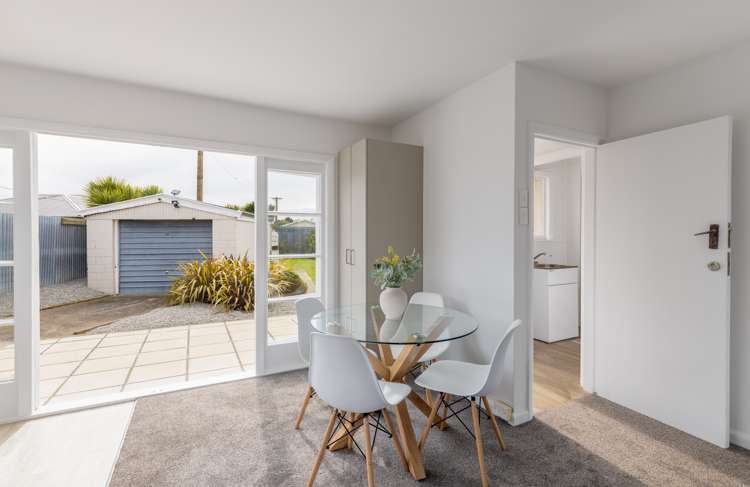 413 Breezes Road Aranui_7