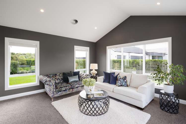 25 Alan Livingston Drive Cambridge_15