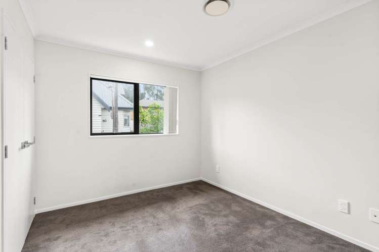 246c Blockhouse Bay Road Avondale_12