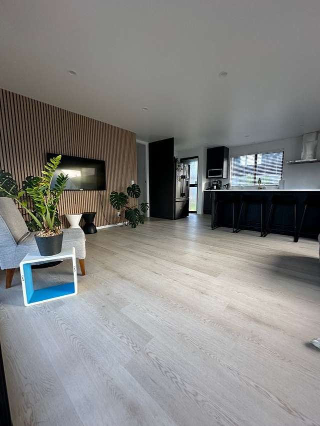 57A Kiwi Esplanade Mangere Bridge_2