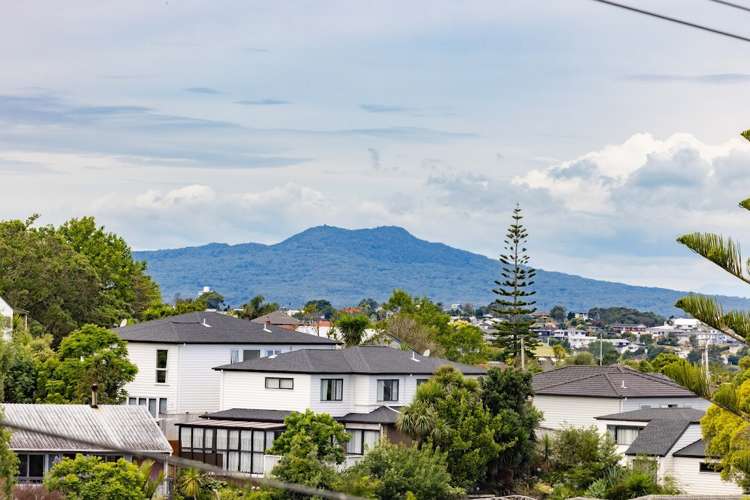 2/48 Hogans Road Glenfield_7