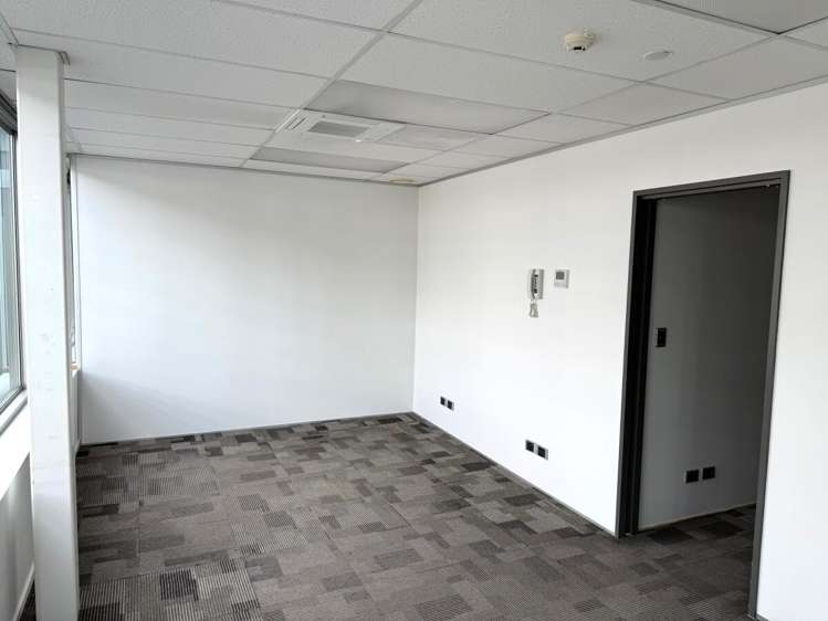 1/295 Blenheim Road Upper Riccarton_17