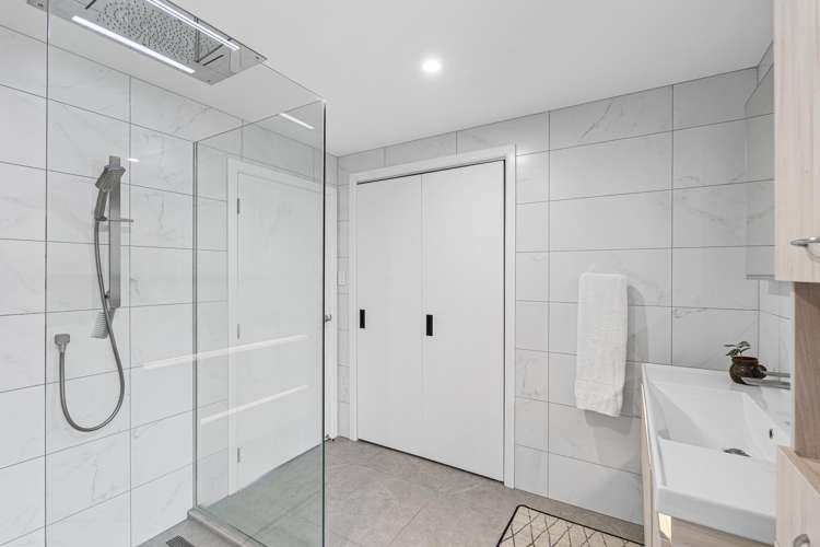 293 Tukapa Street Hurdon_13