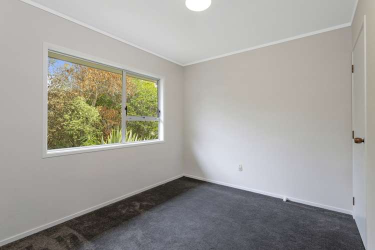 1/30 Hiwihau Place Glenfield_9