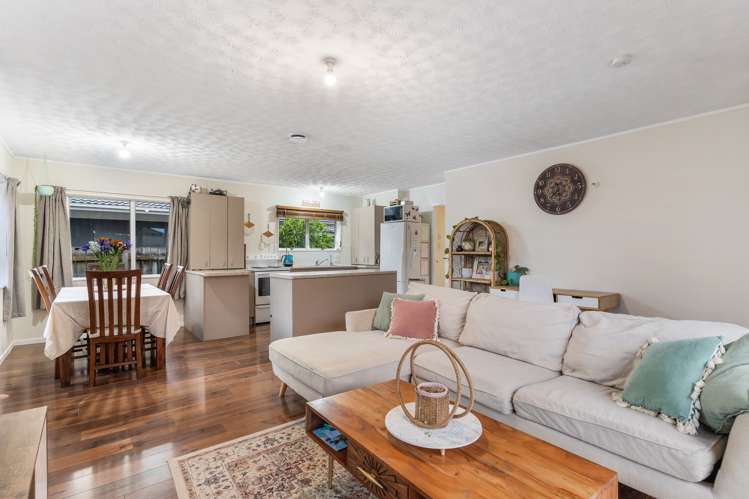 26b Walton Street Red Beach_5