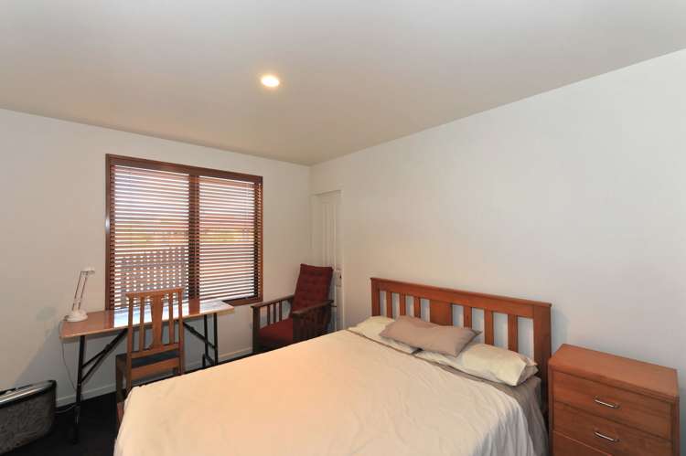 51 Malthouse Crescent Brightwater_9