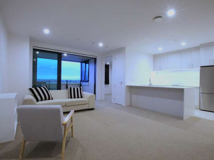 703/6 Waikumete Road Glen Eden_1