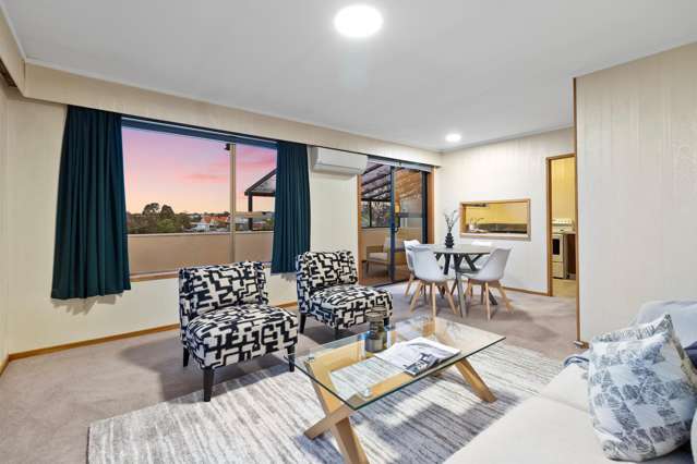 1/12 Bungalow Avenue Point Chevalier_1