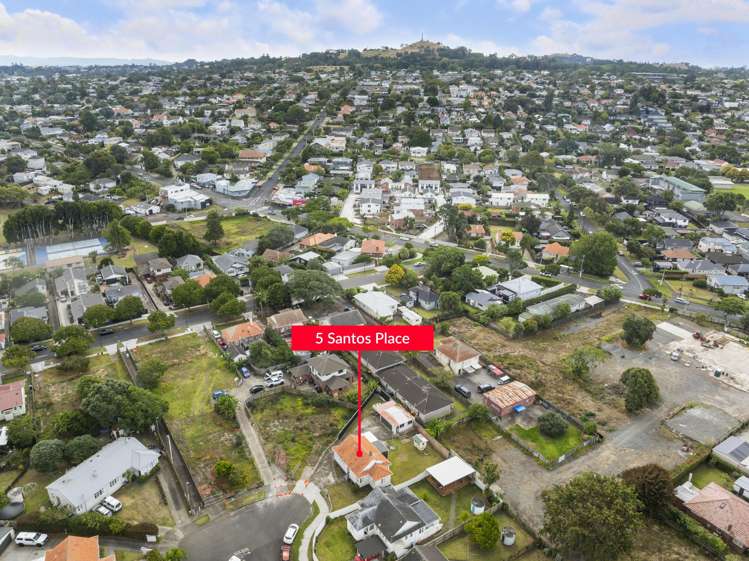 5 Santos Place Onehunga_16