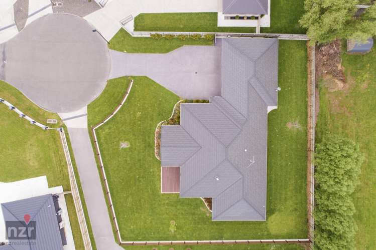 10 Mahi Grove Feilding_19