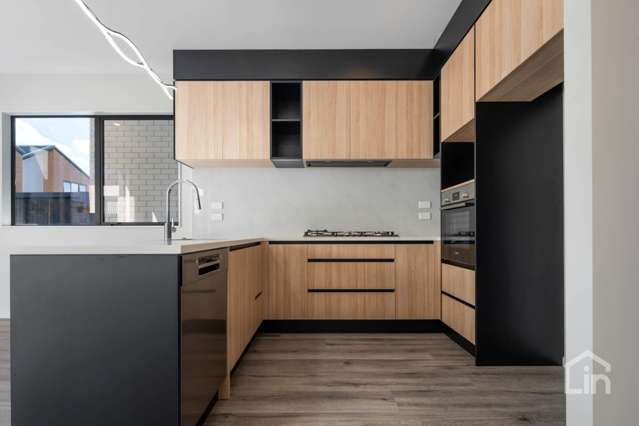 11 Paretao Street Massey_3