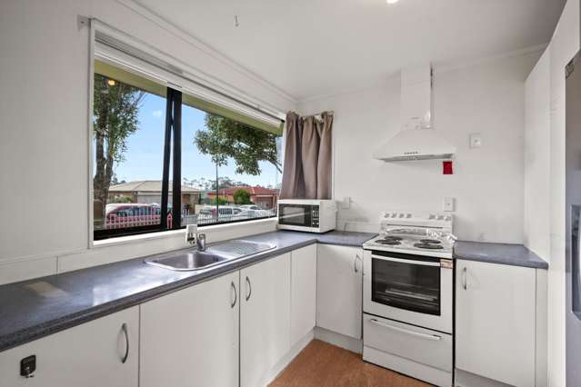 29 Woodbank Drive Glen Eden_4