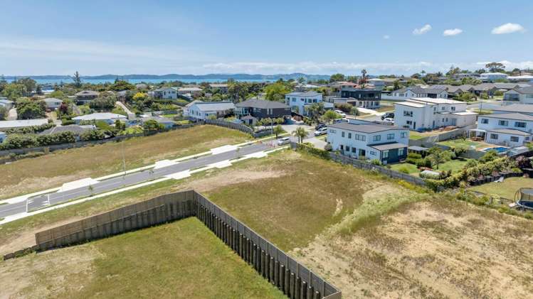 47 Seventh View Avenue Beachlands_5