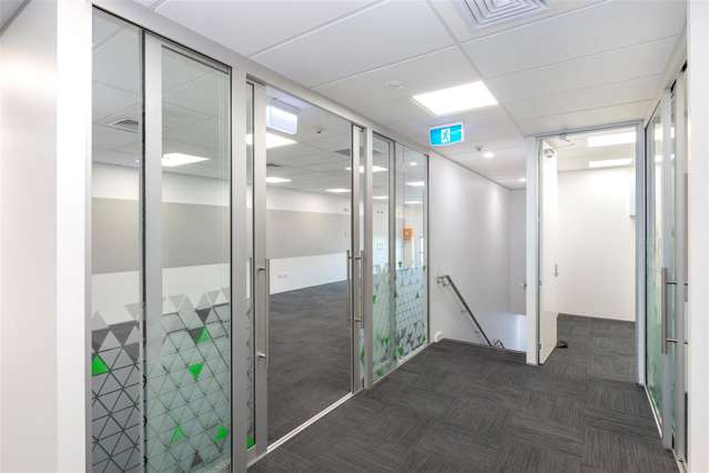 B4/92 Russley Road Russley_3