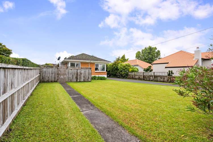 1/11 Dallinghoe Crescent Milford_21