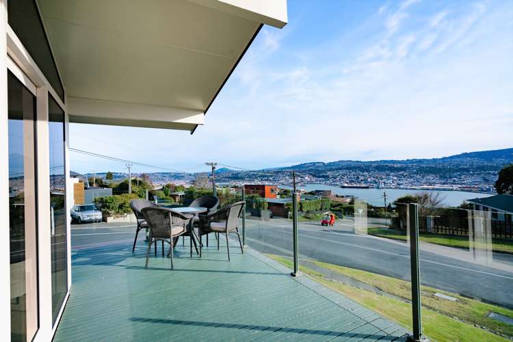 64 Scobie Road Waverley_13