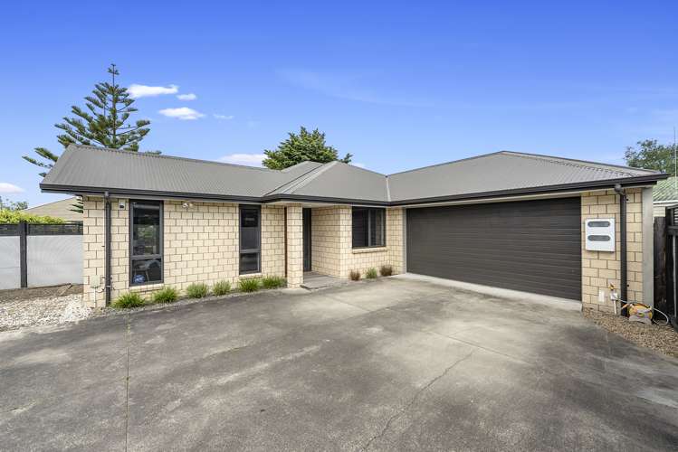 18a Peachgrove Road Hamilton East_11