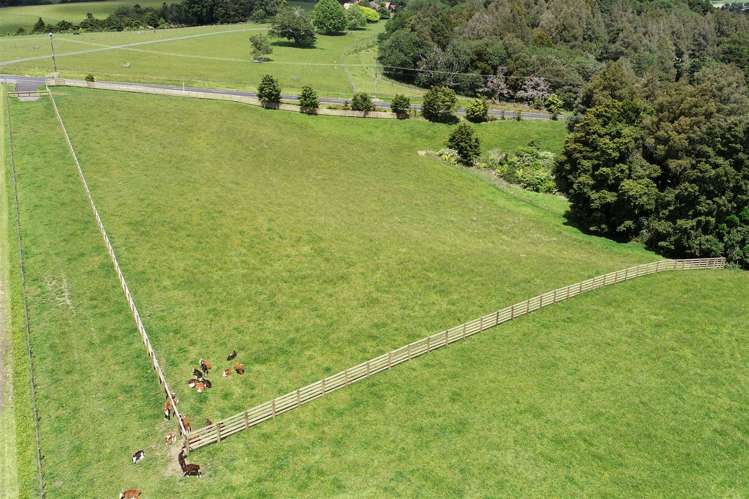 75 Burtt Road Paerata_5