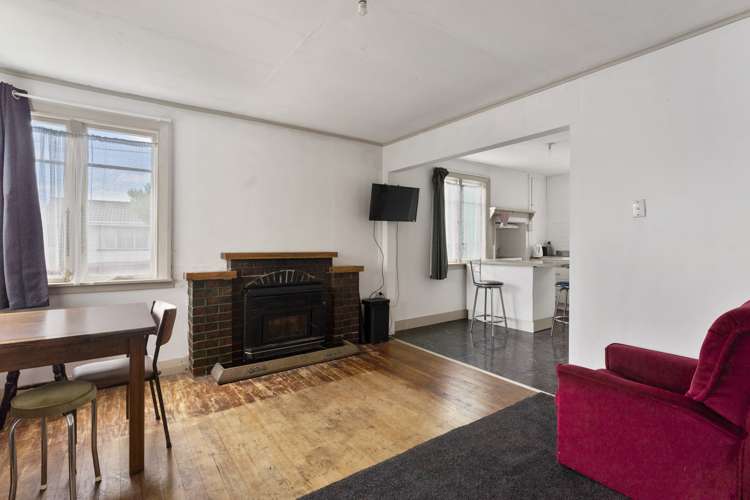 122 Waikawa Road Picton_12