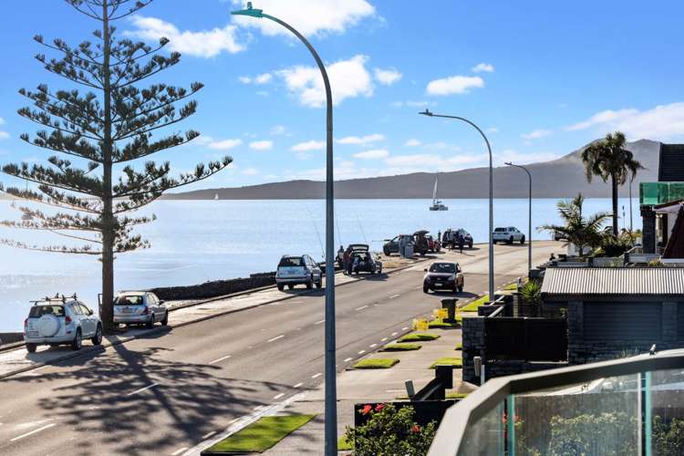 14 The Parade Bucklands Beach_13