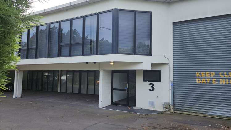 Unit 3/125 Naenae Road_0