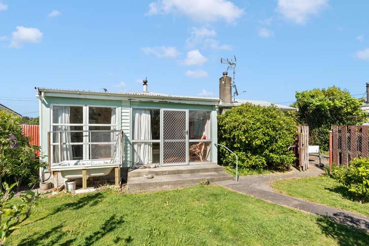 67 Brandon St Featherston_16