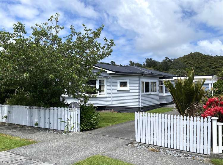 48 Marlborough Street Greymouth_8