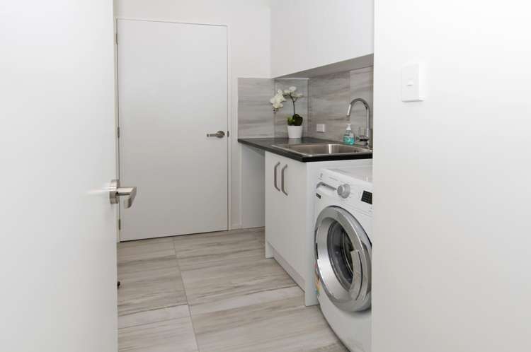 33 Hasendene Drive Lincoln_18