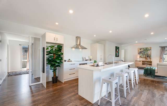 8b Judge And Jury Drive Dalefield/Wakatipu Basin_2