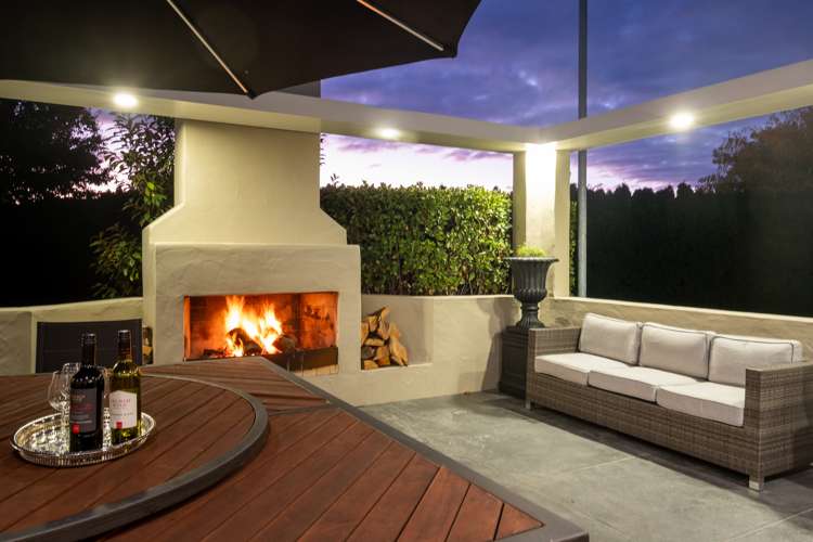 300 Nottingley Road Frimley_18