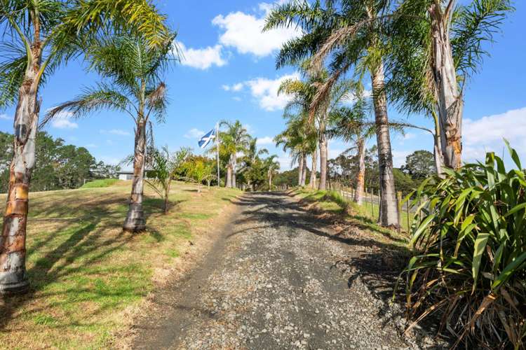 877 Weranui Road Wainui_27