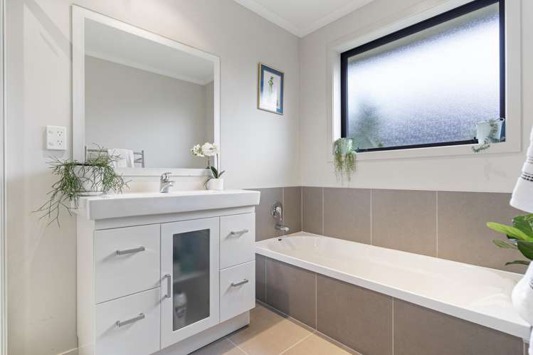 4 Fiorano Place Karaka_24