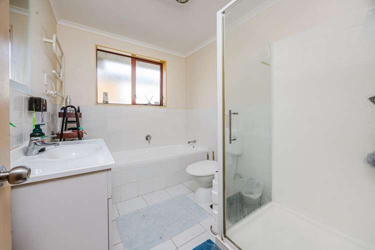 15 Tilberg Street Mangere East_10