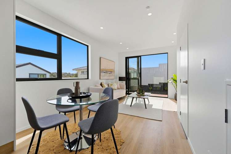 Lot 5/137 Moore Street Hillcrest_36