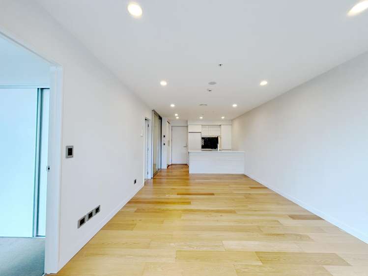 407/10 Lion Place Epsom_5