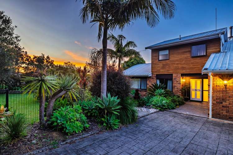 32 Colonel Mould Drive_0