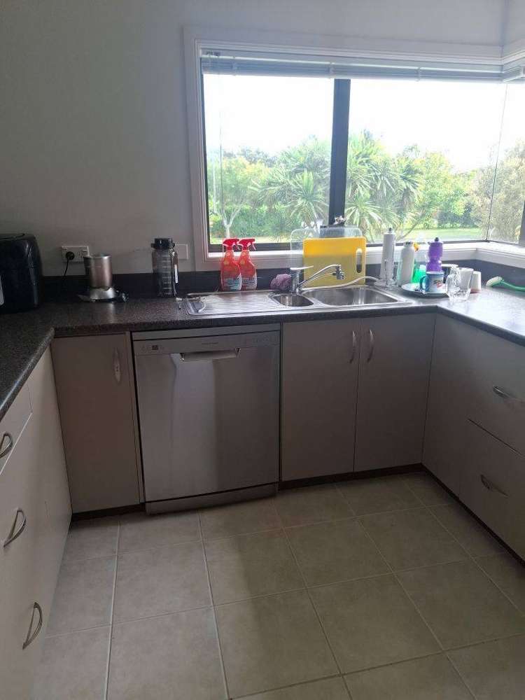 20 Norfolk Drive 11373_9