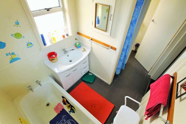 64 Billah Street Tokoroa_3