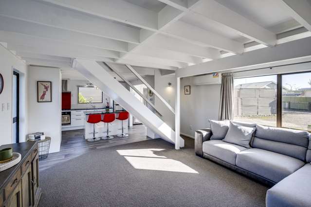 2/1202 Heretaunga Street East Parkvale_4