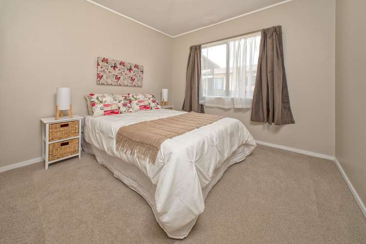 1/56b Burundi Avenue Clendon Park_9