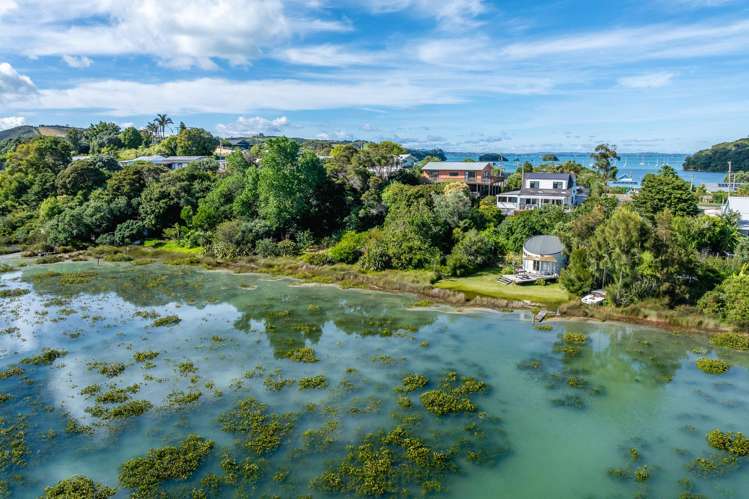 17 Shelly Beach Road Surfdale_21