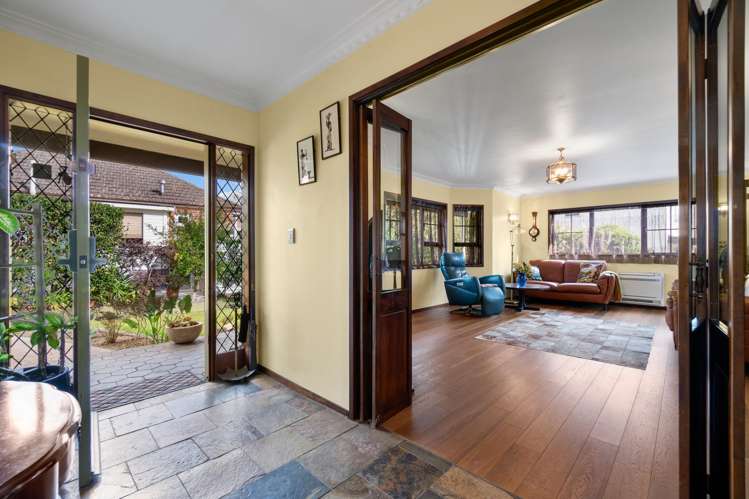 16A Burnett Avenue Mt Roskill_4