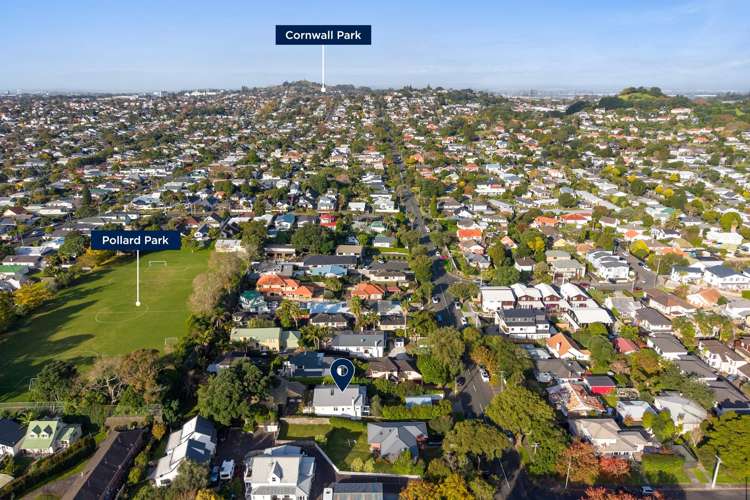 175 Landscape Road Mt Eden_29