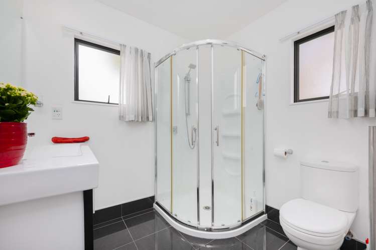 17 Coralsea Way Arkles Bay_16