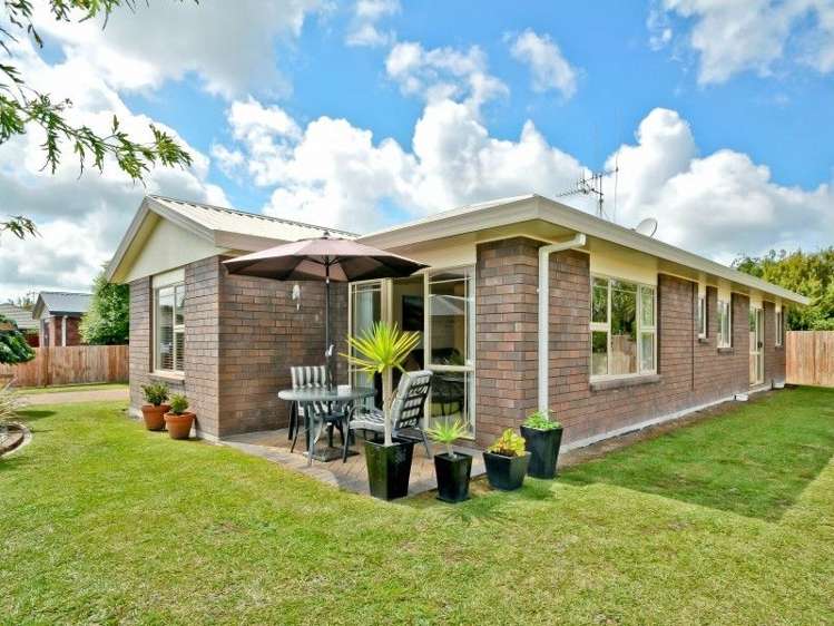 12 Diomede Glade Flagstaff_13