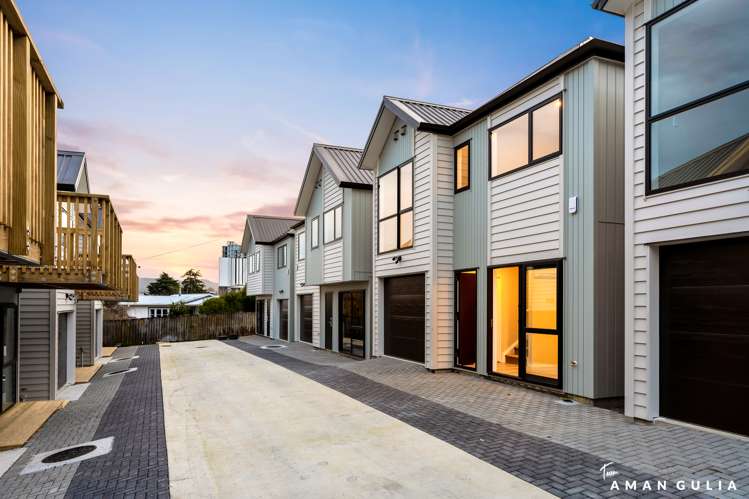 2/33 Buscomb Avenue Henderson_15