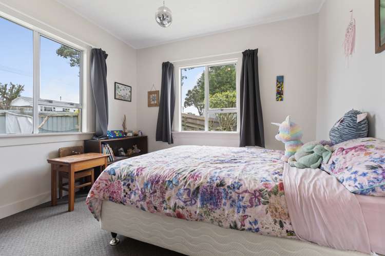 98 Centennial Avenue Waitara_10