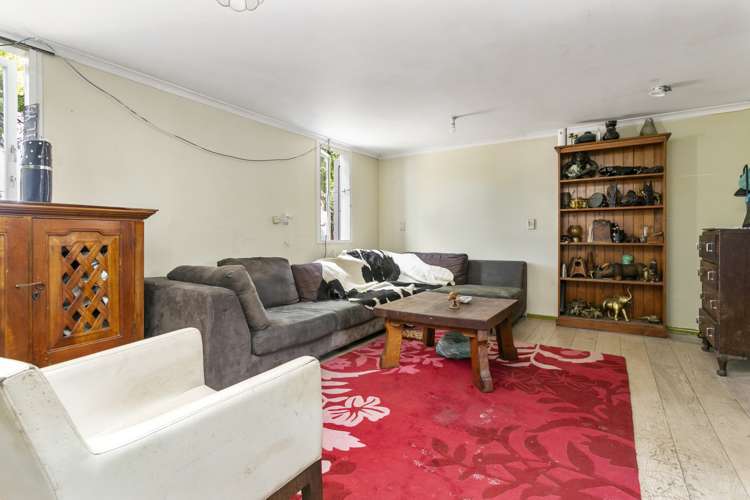 8 Alston Avenue Kelston_8