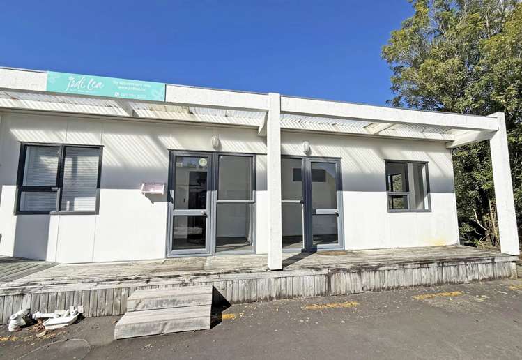 Unit D3/253 Dairy Flat Highway_0